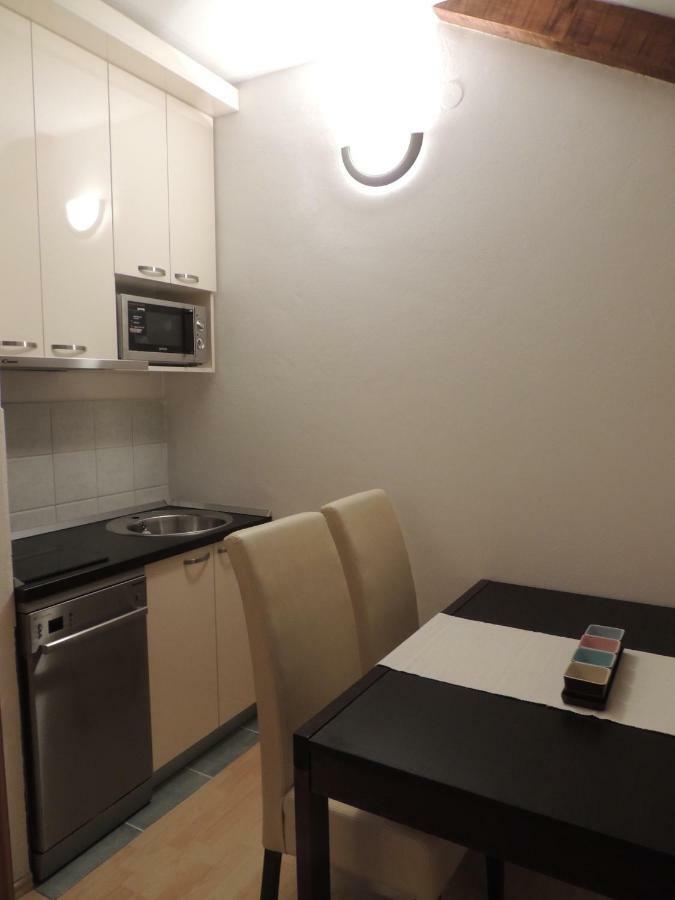 Apartments Villa Aurora Ražanac Kültér fotó